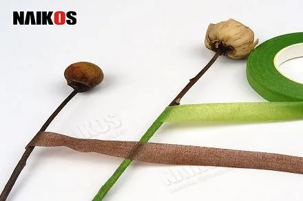 نوار گل رنگی انتخابی مناسب برای برگزاری چیدمان های گل کوچک است